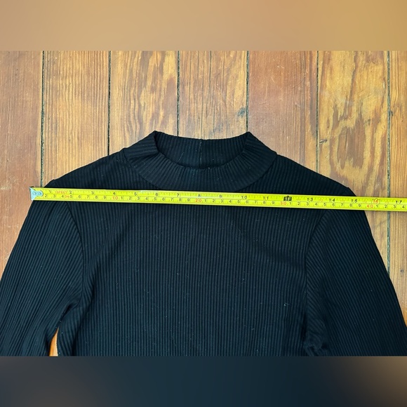 Black Ribbed Mock neck  Top - Picture 2 of 3